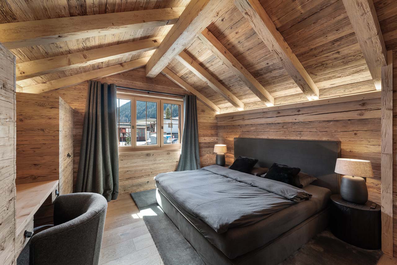 Bedroom in Chalet Wood, Davos