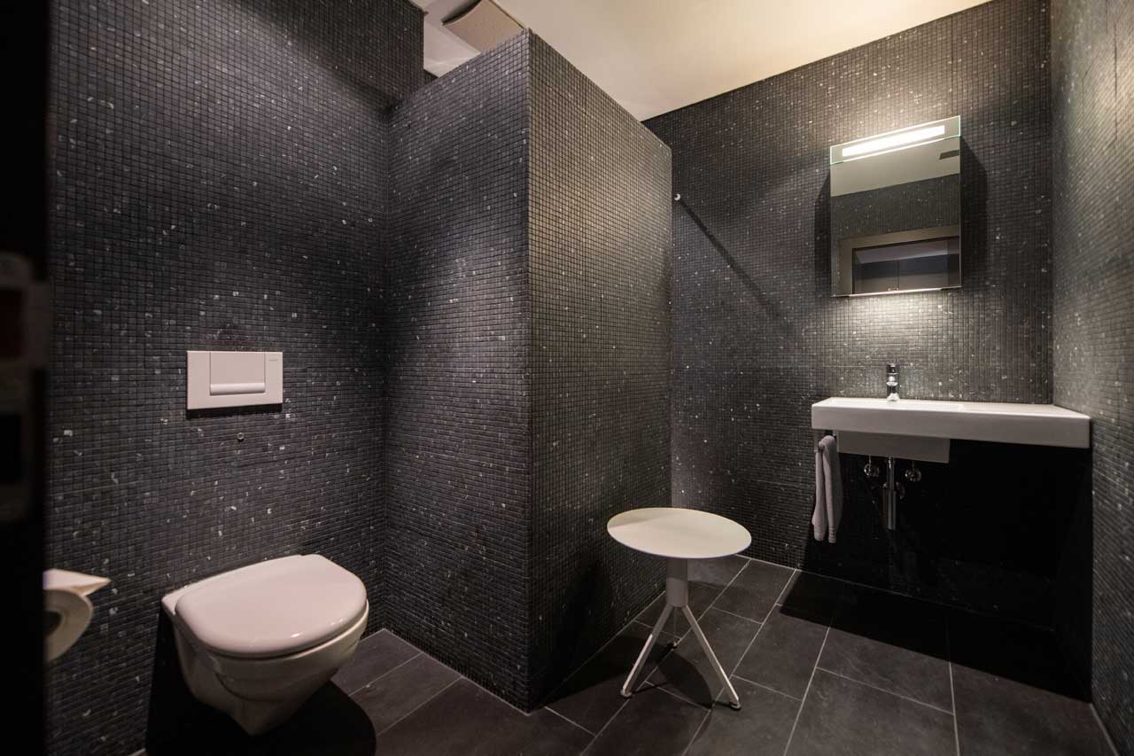 Bathroom in Penthouse Flora, Davos