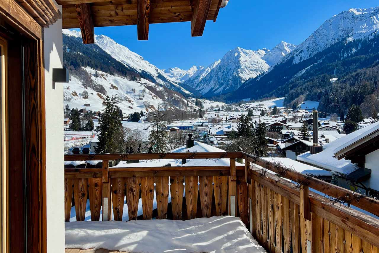 Balcony in Penthouse Silvretta, Klosters