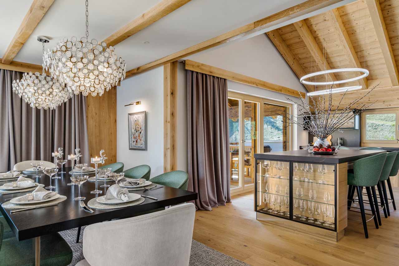Dining area in Penthouse Silvretta, Klosters