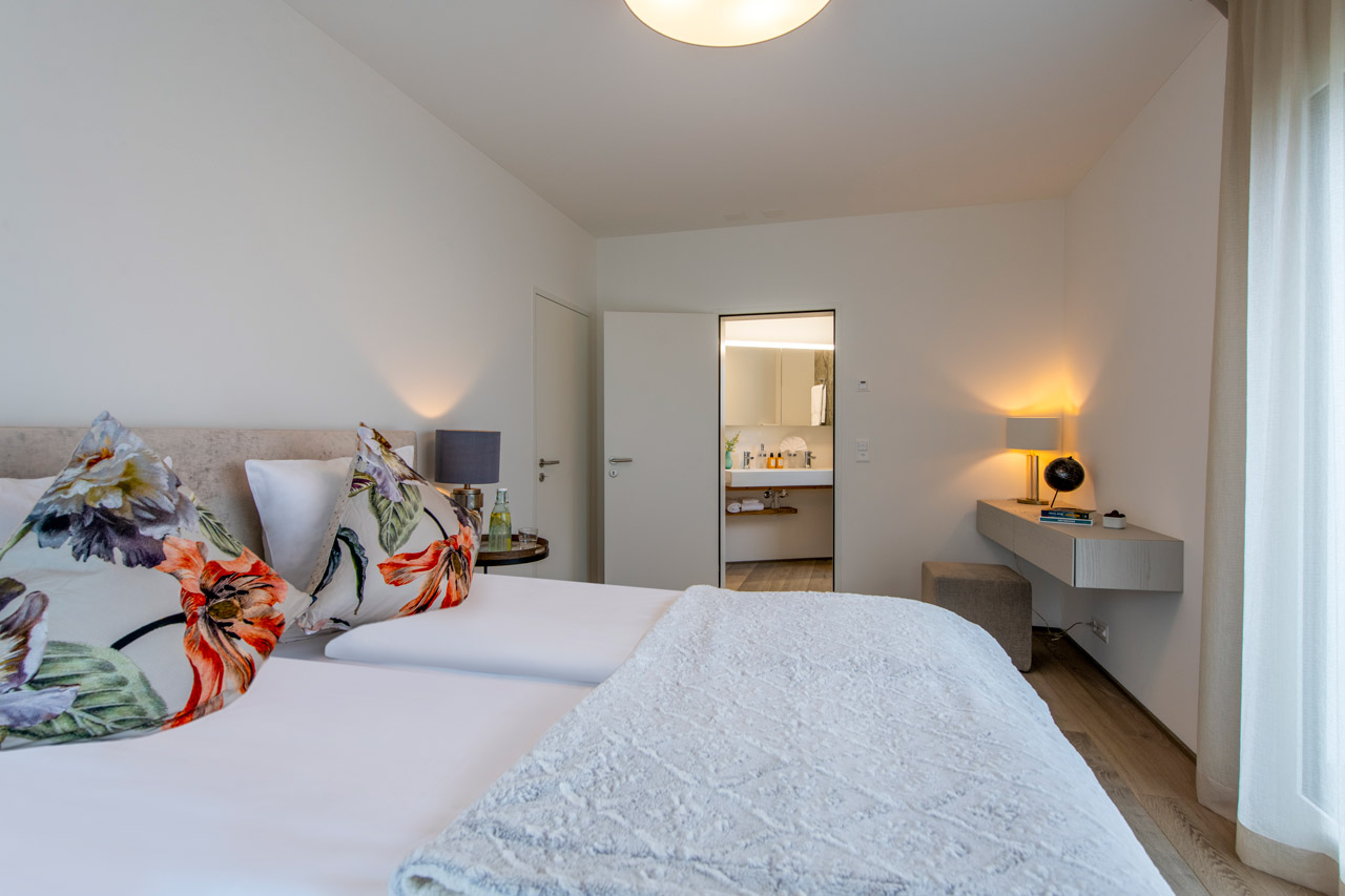 Access to en-suite at Chalet Seehorn in Davos