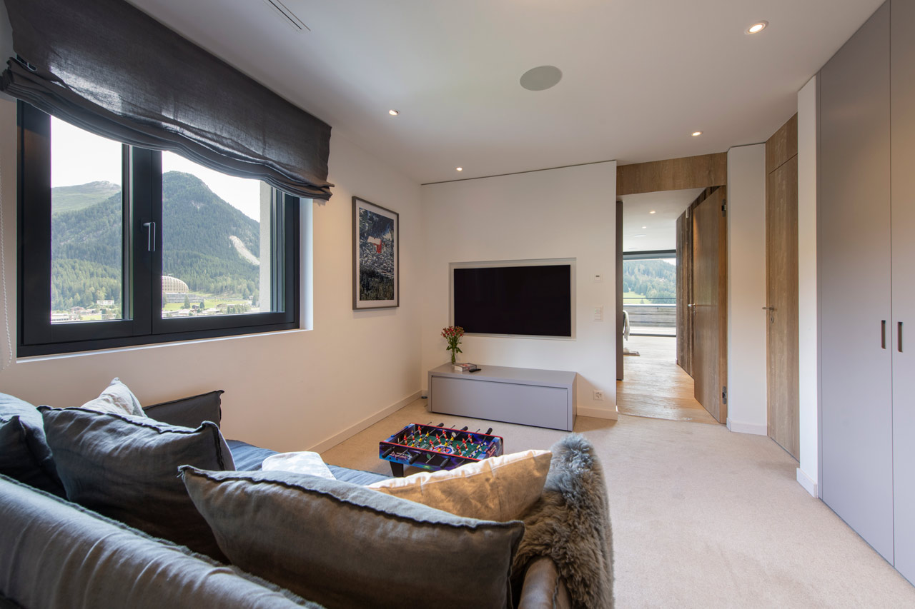 TV room at Penthouse Attica in Davos