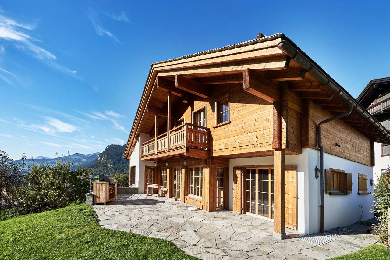 Chalet Verbana in Klosters exterior in summer